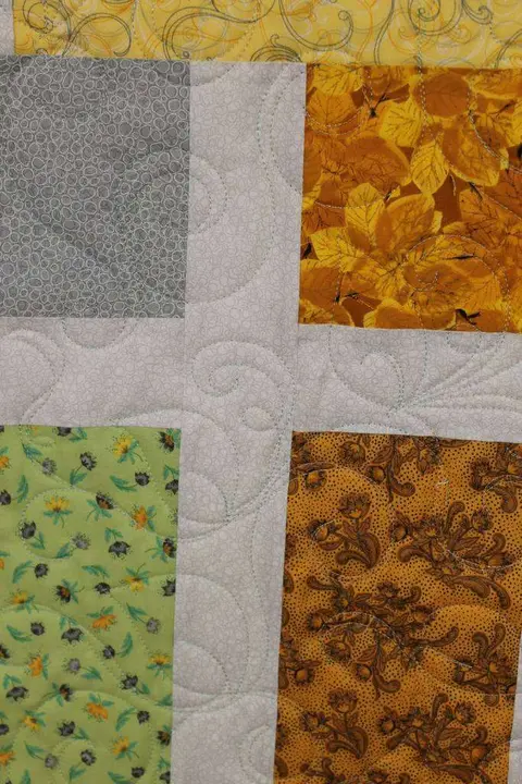 Blocked Beauty Quilt, photo 6 of 14