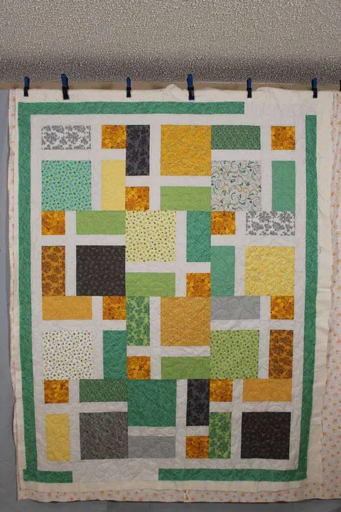 Blocked Beauty Quilt, photo 7 of 14