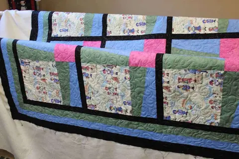 Blocks & More Quilt, photo 5 of 6
