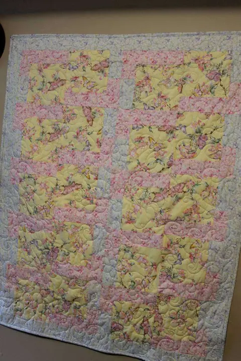 Butterflies In Flight Quilt