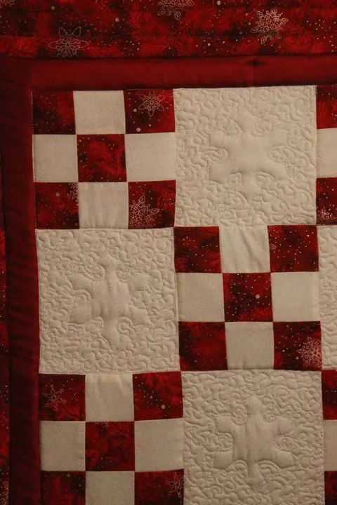 Christmas Nine Patch Quilt, photo 8 of 8