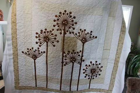 Dandelion Delight Quilt, photo 17 of 20