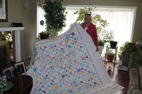 Diamonds and Triangles Quilt, photo 3 of 14