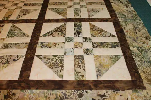 Fall Table Cloth Quilt, photo 2 of 7