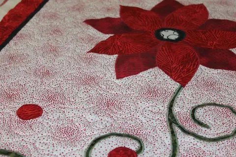 Fancy Point Setter Quilt, photo 6 of 11