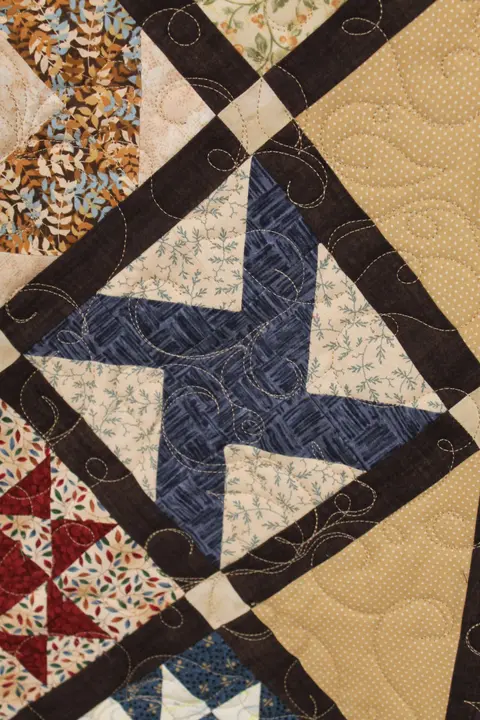 Farmers Wife Quilt, photo 6 of 34