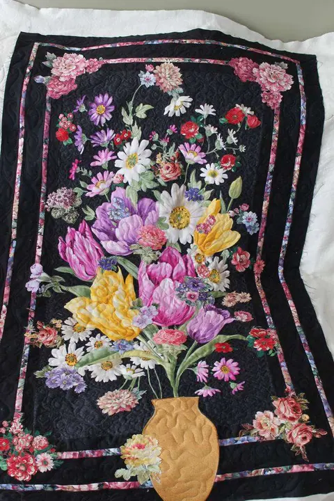 Flower Pot Quilt, photo 2 of 10