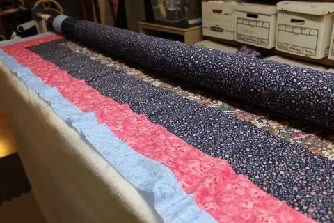 Flowered Chain Quilt, photo 2 of 15