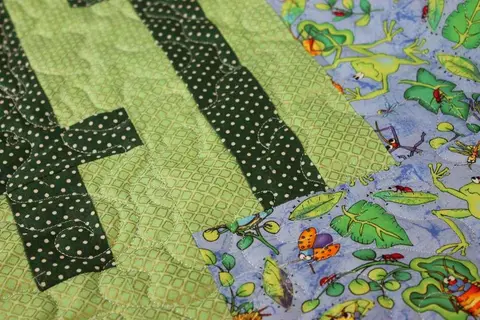 Froggie Rail Fence Quilt, photo 11 of 20