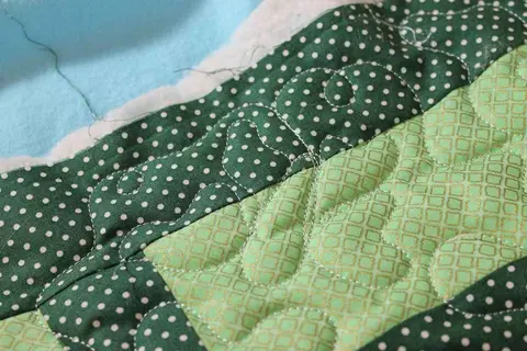 Froggie Rail Fence Quilt, photo 15 of 20