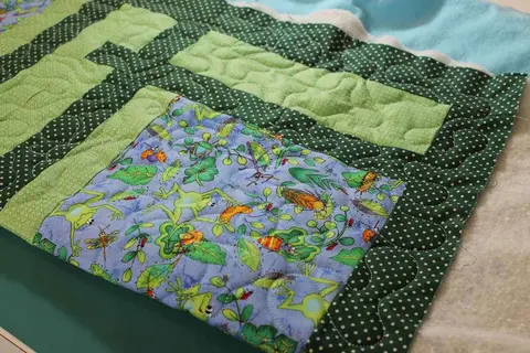Froggie Rail Fence Quilt, photo 17 of 20
