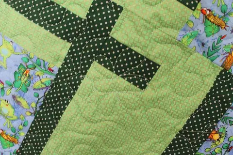 Froggie Rail Fence Quilt, photo 18 of 20
