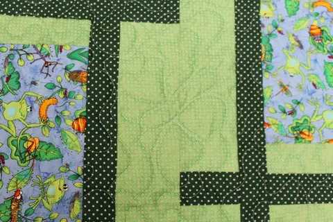 Froggie Rail Fence Quilt, photo 19 of 20
