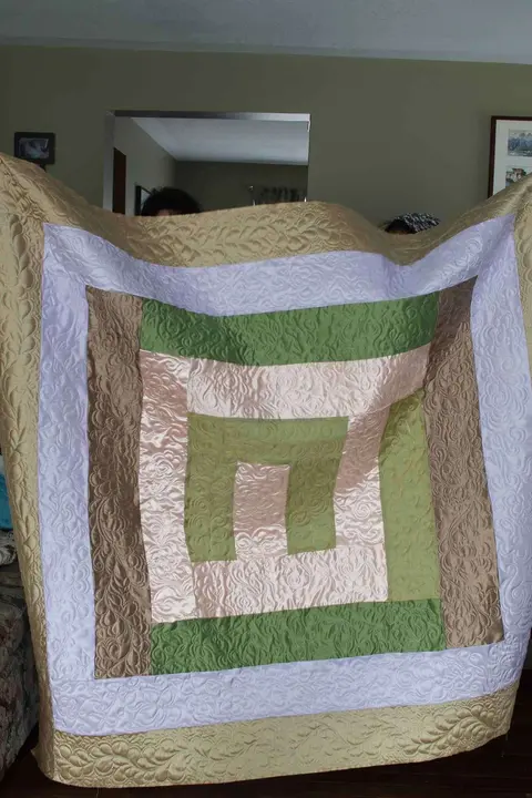 Green, Gold And Pink Quilt, photo 46 of 48