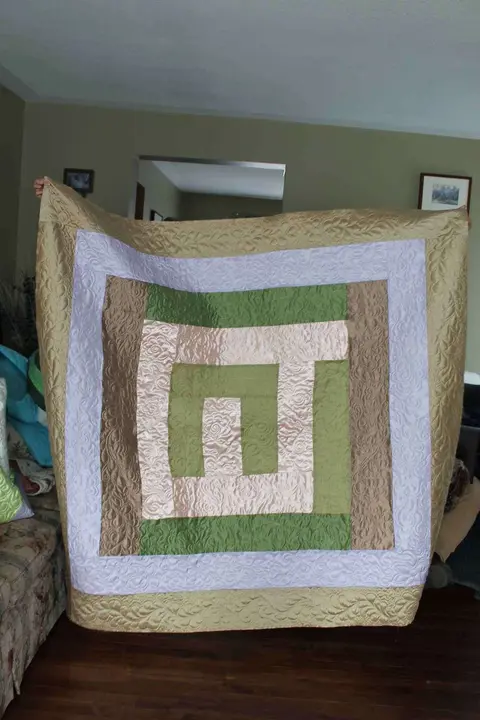 Green, Gold And Pink Quilt, photo 47 of 48