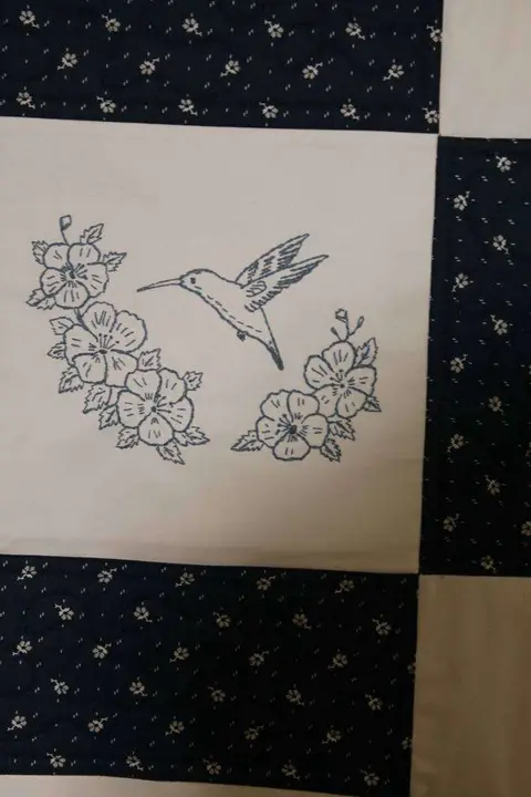 Hand Embroidered Country Quilt, photo 9 of 17