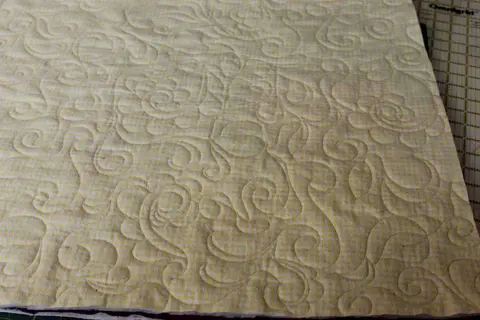 Hearts and Swirls Quilt, photo 18 of 21
