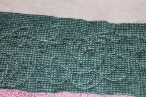 Irish Chain Pink Quilt, photo 2 of 20