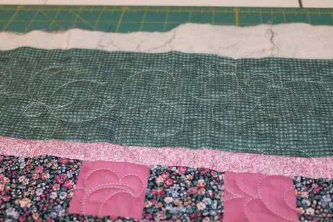 Irish Chain Pink Quilt, photo 7 of 20