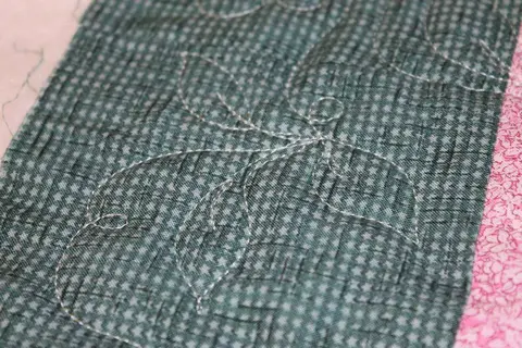 Irish Chain Pink Quilt, photo 11 of 20