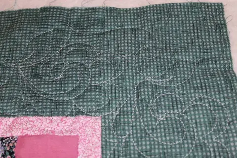 Irish Chain Pink Quilt, photo 20 of 20