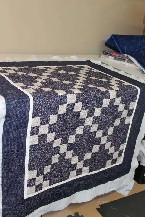 Irish Chain Quilt, photo 27 of 29
