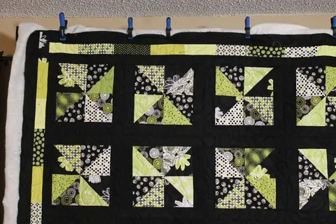 Lime Green Pinwheel Quilt, photo 8 of 16