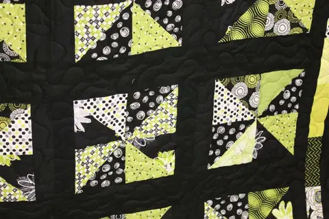Lime Green Pinwheel Quilt, photo 10 of 16