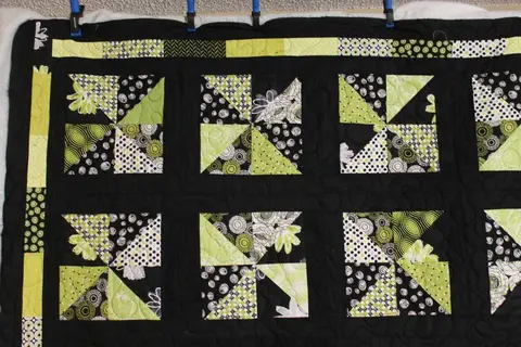 Lime Green Pinwheel Quilt, photo 14 of 16