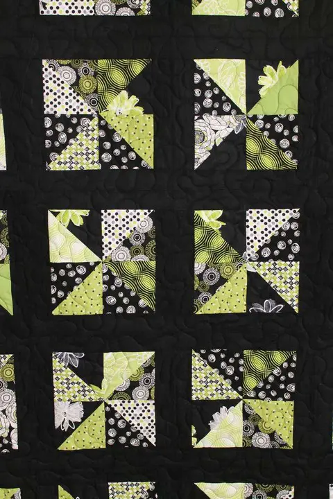Lime Green Pinwheel Quilt, photo 16 of 16