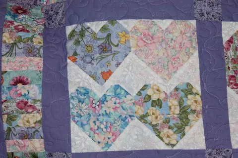 My Hearts Delight Quilt, photo 3 of 11