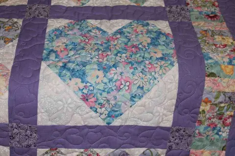 My Hearts Delight Quilt, photo 8 of 11
