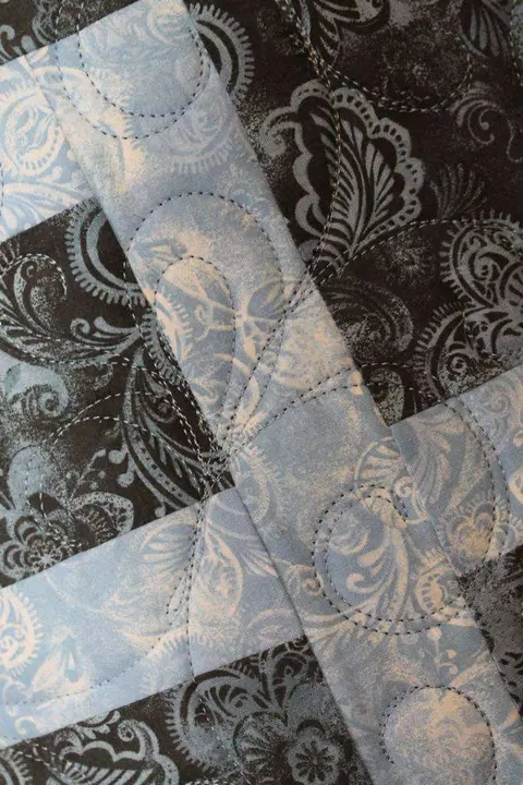Neoteric Quilt, photo 4 of 21