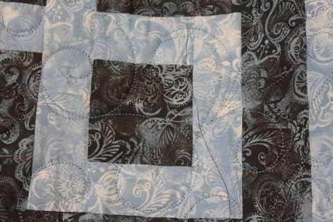Neoteric Quilt, photo 5 of 21