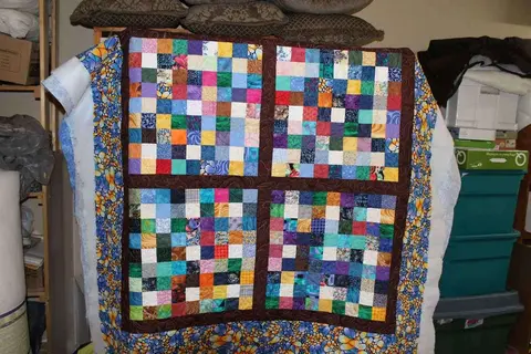 Nine Patch Jewel Quilt, photo 5 of 19