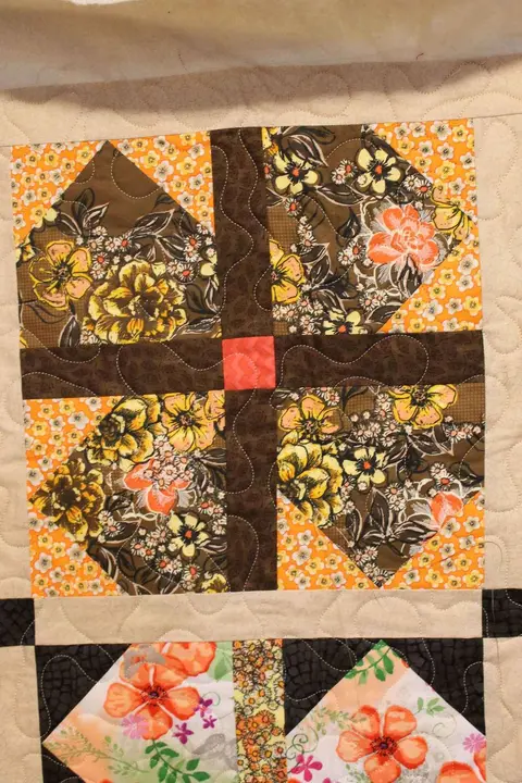 Old Fashioned Delight Quilt, photo 2 of 4