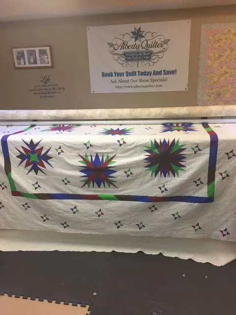 Paper Pieced Stars Quilt, photo 14 of 33