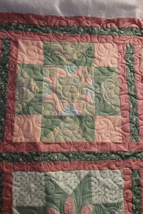 Retro Quilt A, photo 17 of 20
