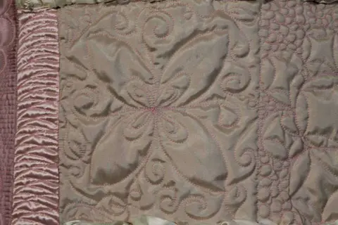 Roses for Shay Quilt, photo 2 of 20