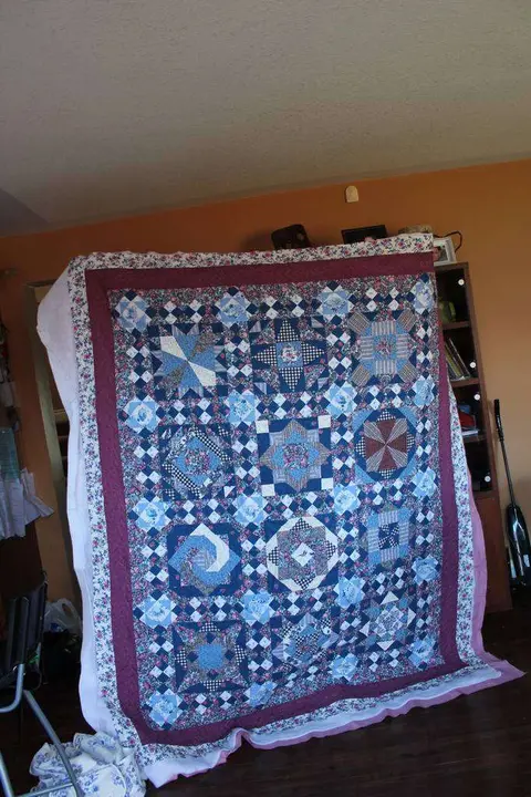 Sampler Quilt B, photo 12 of 18