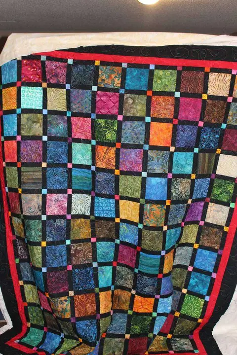 Tiles Quilt, photo 5 of 16