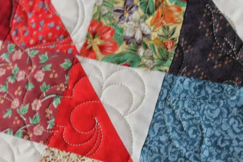 Triangle Bliss Quilt, photo 10 of 12