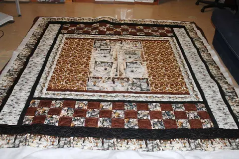 Wolf in the Wild Quilt, photo 17 of 32