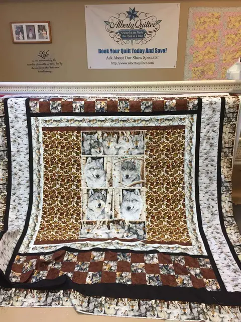 Wolf in the Wild Quilt, photo 22 of 32