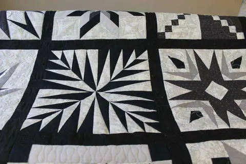 xyz Quilt, photo 12 of 48